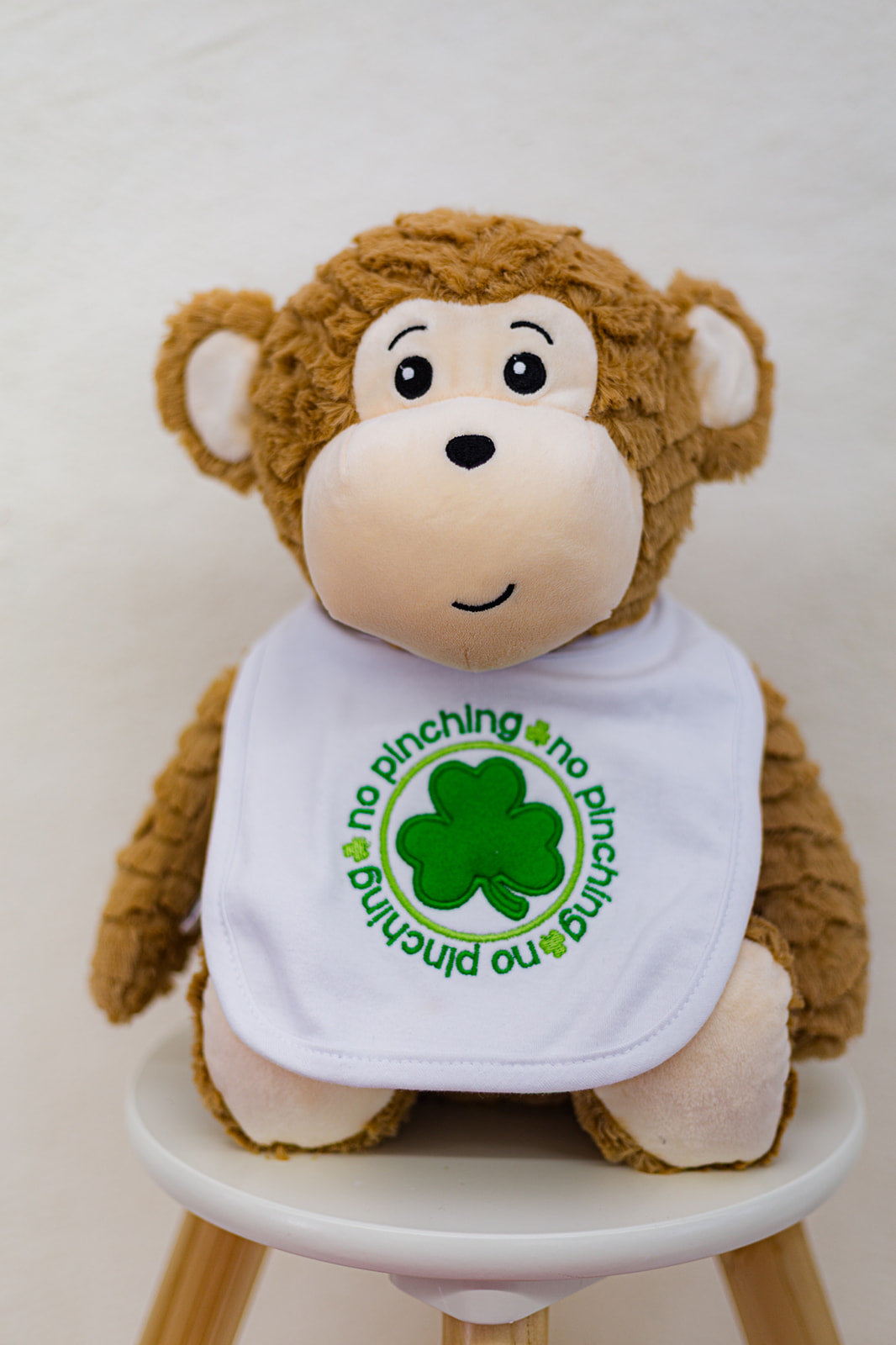 Irish applique 0-6 month bib