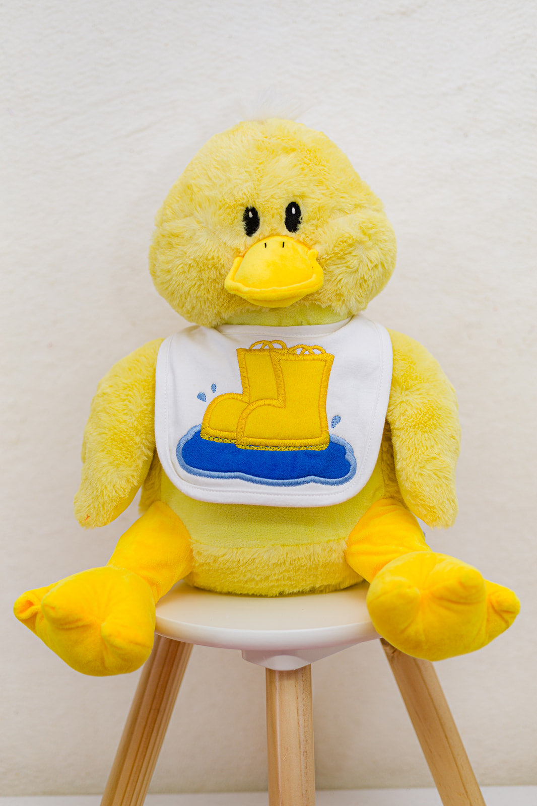 rain boots 0-6 months baby applique bib